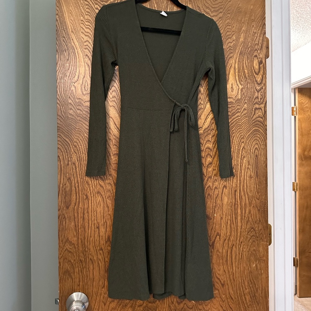 Old Navy Olive Ribbed Wrap Midi Dress